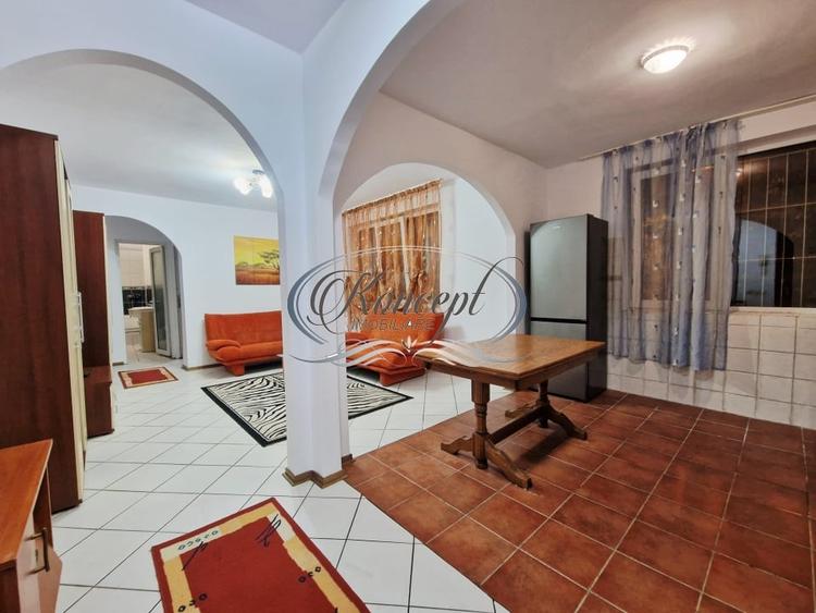 Apartament cu 2 camere semidecomandat, mobilat în Gheorgheni