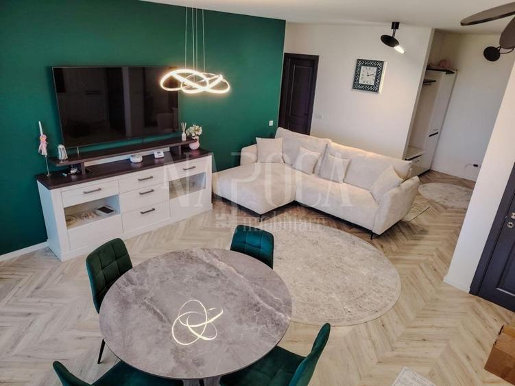 Apartament 3 camere de vanzare in Floresti - 2