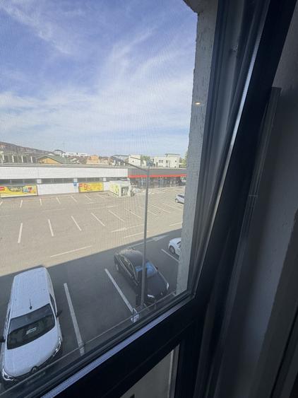 Garsonieră decomandată, mobilată în Militari