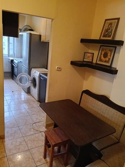Garsonieră semidecomandată, mobilată în Rahova
