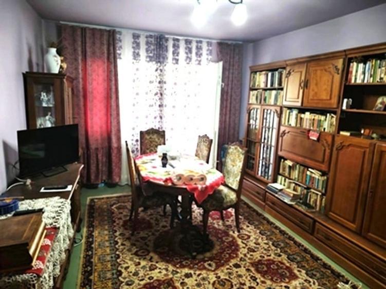 Proprietar vand apartament 2 camere Lujerului