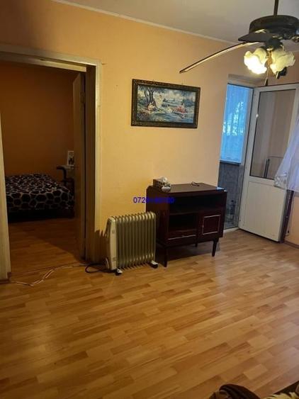 Apartament cu 3 camere în Tomis Nord