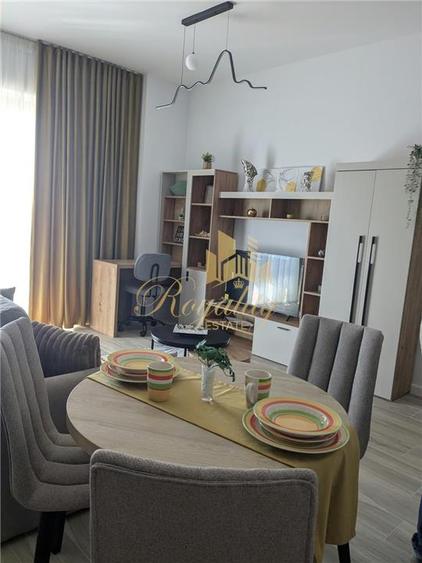 Apartament cu 2 camere decomandat, mobilat în Torontalului