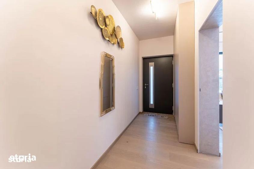 Casă cu 3 camere cu Teren 850 Mp în Cristian