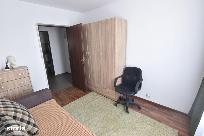 Apartament cu 3 camere decomandat în Militari
