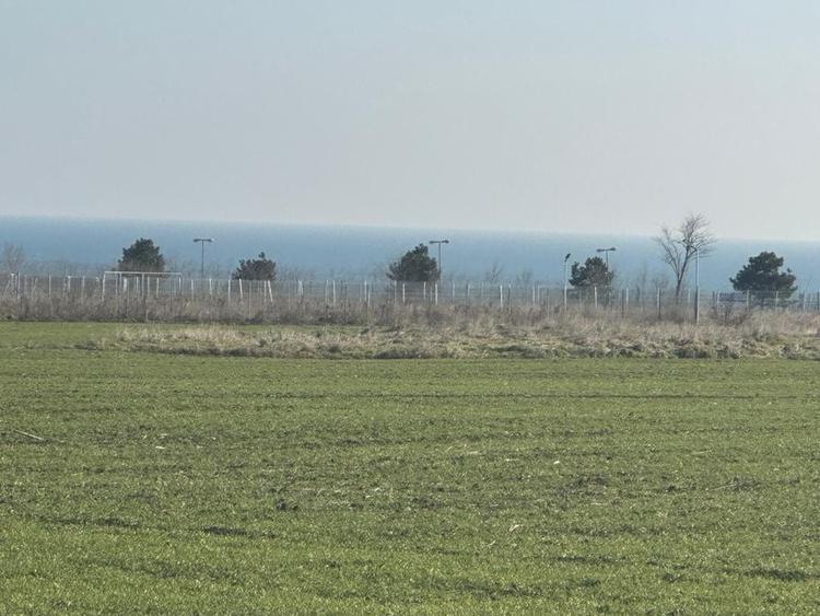 Teren Construcții intravilan de 20000 mp, în Corbu