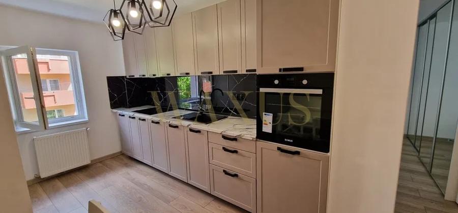 Apartament cu 3 camere decomandat, mobilat în Florești — fotografia 3