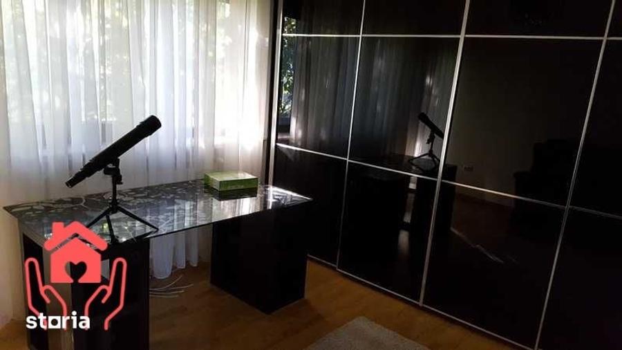 Apartament cu 4 camere în Domenii