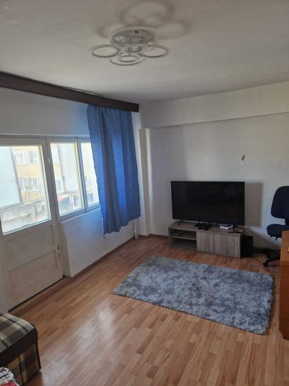 Apartament cu 2 camere decomandat în Mărgeanului