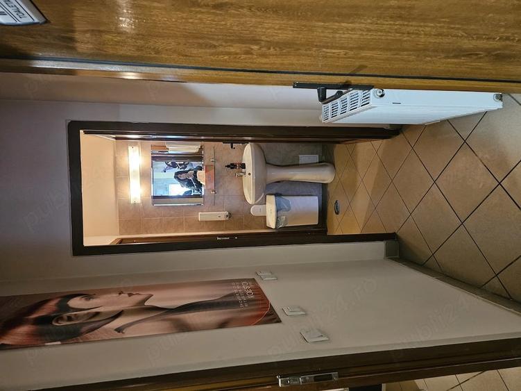 Spațiu comercial, de 1,028 mp, în Decebal