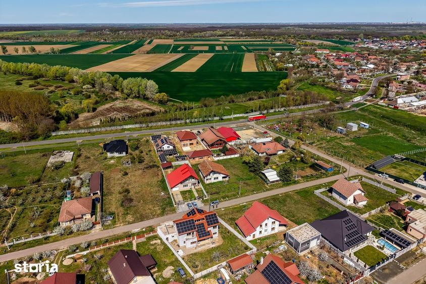 Casă cu 4 camere cu Teren 605 Mp în Felnac