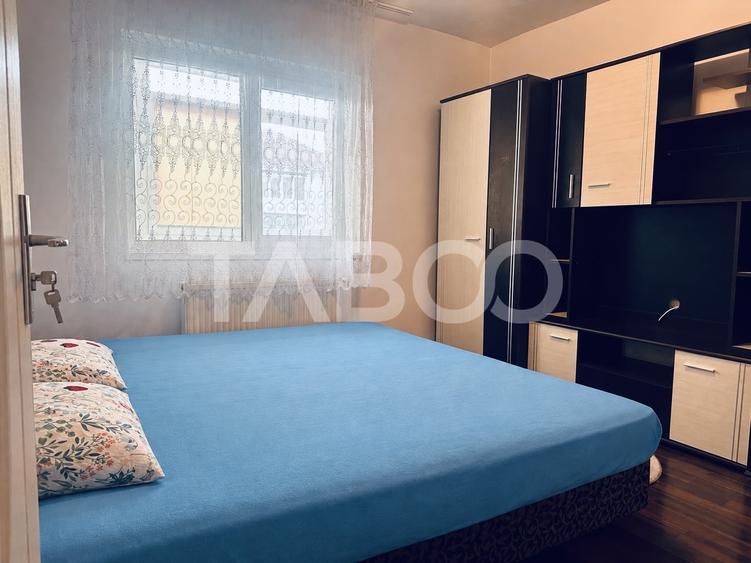 Apartament cu 3 camere decomandat, mobilat în Terezian