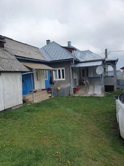 Casă cu 3 camere cu Teren 800 Mp în Beliș