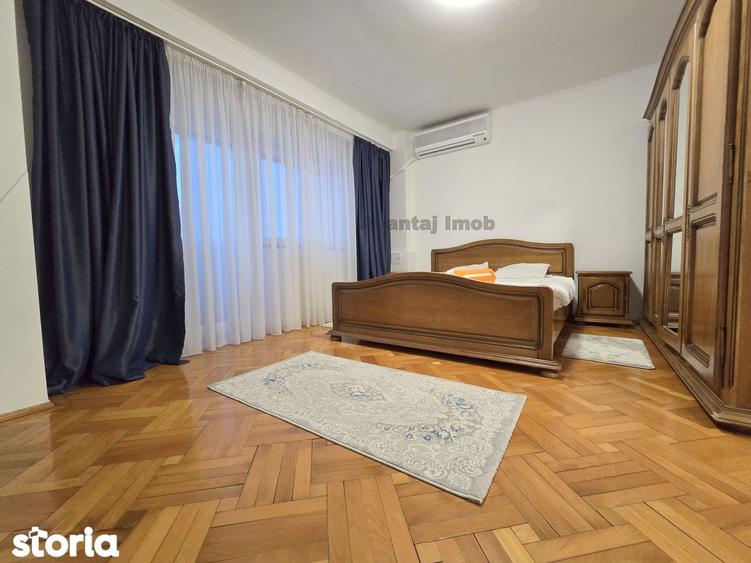 Apartament cu 3 camere, mobilat în Decebal