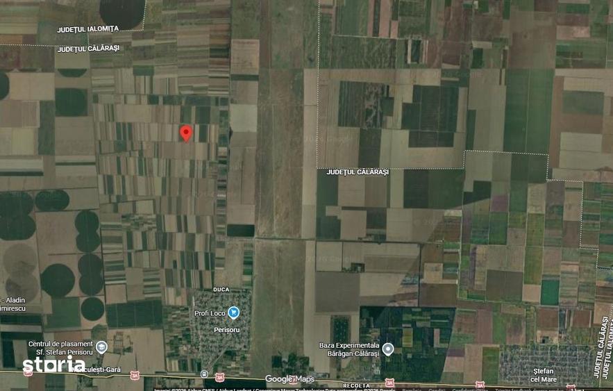 Teren de 4500 mp, în Perișoru