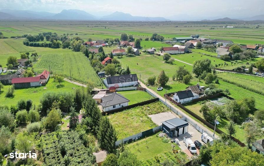 Teren de 1000 mp, în Chichiș