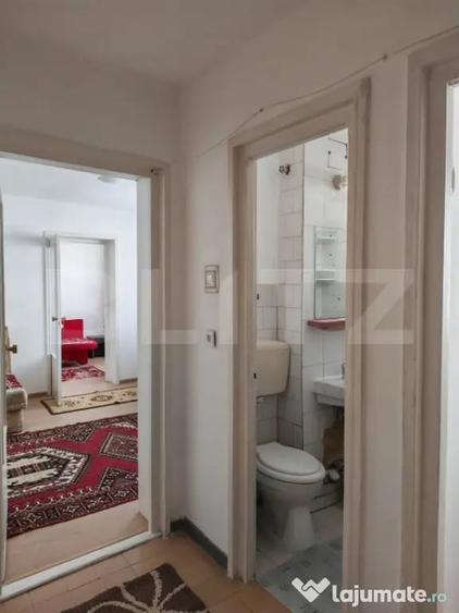 Apartament cu 2 camere semidecomandat în Central