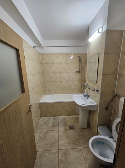 Garsonieră decomandată în Exterior Vest