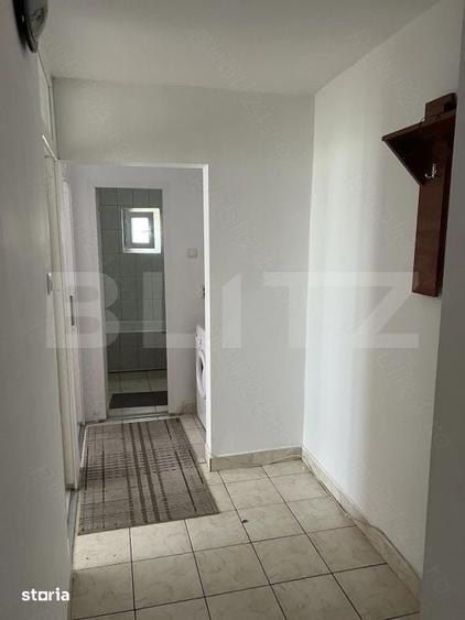 Apartament cu 3 camere decomandat în Canta