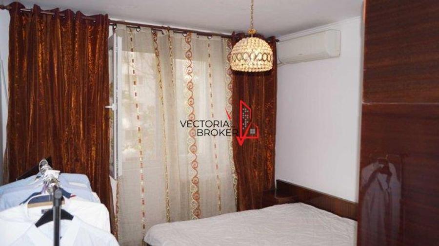 Apartament cu 3 camere decomandat, mobilat în Dristor