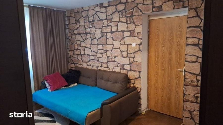 Apartament cu 3 camere semidecomandat în Militari