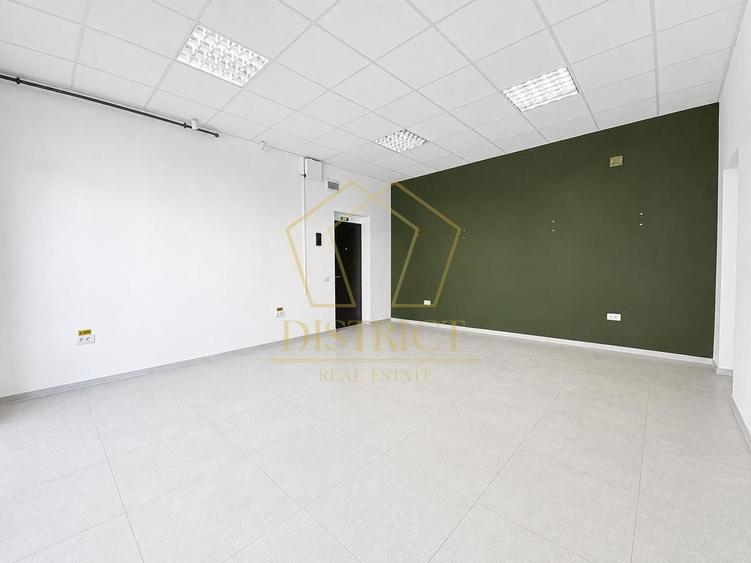 Spațiu comercial, de 37.799999237061 mp, în Dumbrăvița