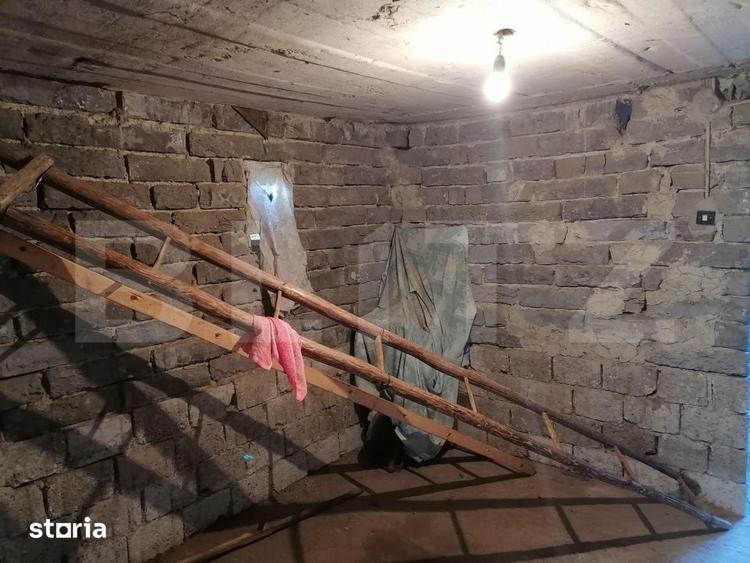 Casă cu 2 camere cu Teren 1000 Mp în Voinești