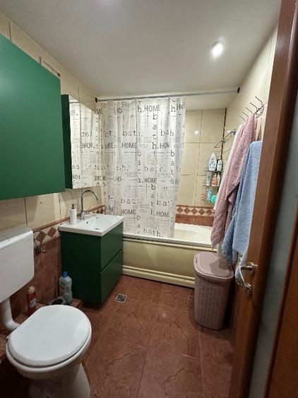 Apartament cu 4 camere, mobilat în Mărăști