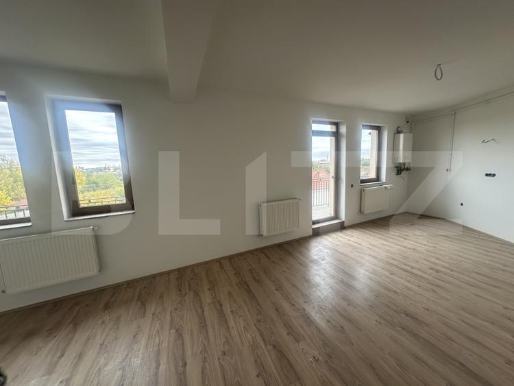 Apartament cu 2 camere semidecomandat în Aurel Vlaicu