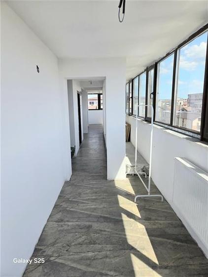 Apartament cu 2 camere decomandat în Primo