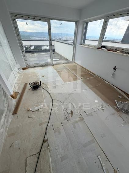 Casă individuală cu 5 camere cu Canalizare în Iris