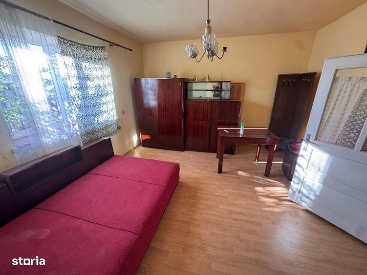 Casă cu 3 camere cu Teren 931 Mp în Recea-Cristur