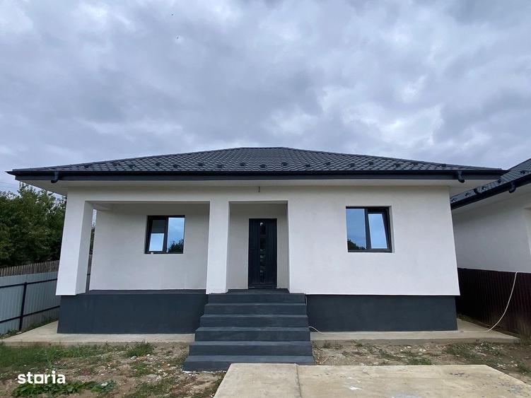 Casă cu 3 camere în Central