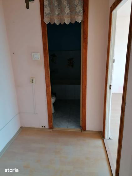 Apartament cu 3 camere în Tineretului