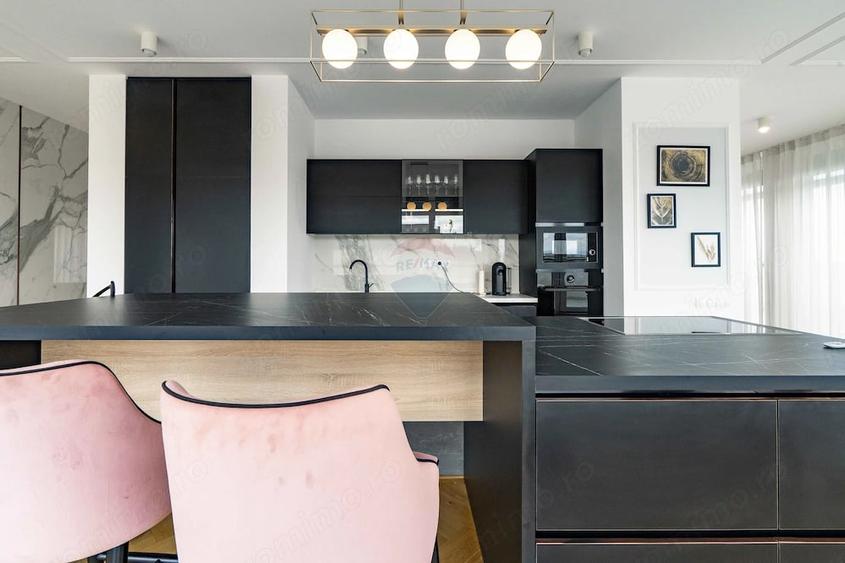 Apartament cu 6 camere în Cantemir