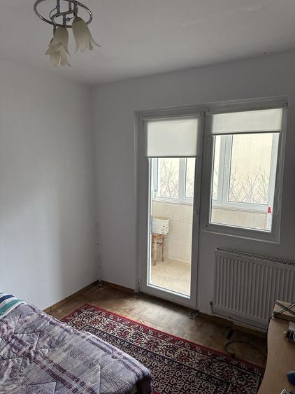 Apartament cu 2 camere nedecomandat în Central
