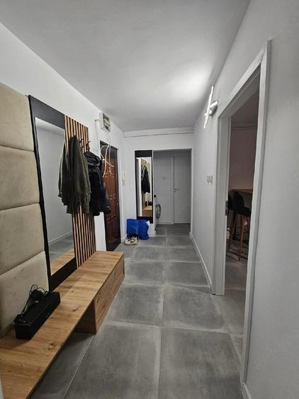 Apartament cu 2 camere decomandat în Mircea cel Bătrân