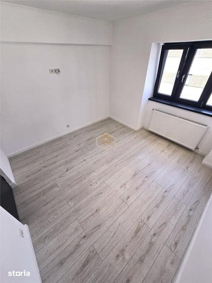 Apartament cu 3 camere în Burdea