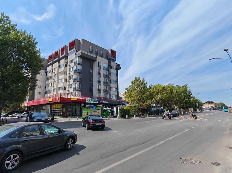 Spațiu comercial, de 48 mp, în Sud