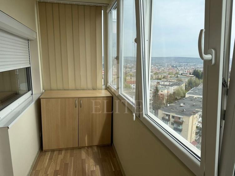 Apartament cu 2 camere semidecomandat, mobilat în Zorilor