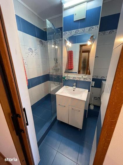 Garsonieră în Micro 38