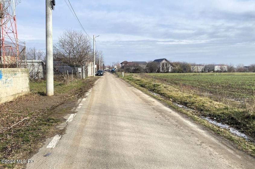 Teren Construcții intravilan de 2409 mp, în Afumați