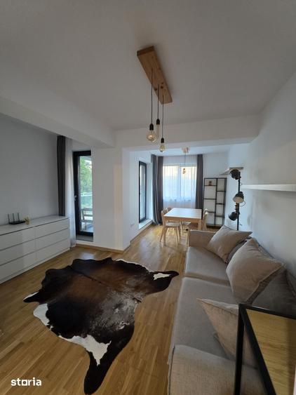 Apartament cu 2 camere decomandat în Centrul Istoric