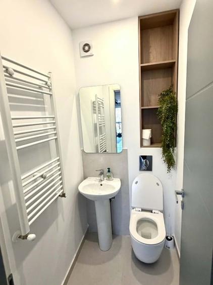 Apartament cu 3 camere decomandat, mobilat în Crângași