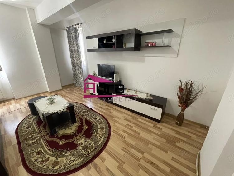Apartament cu 2 camere decomandat în Babadag
