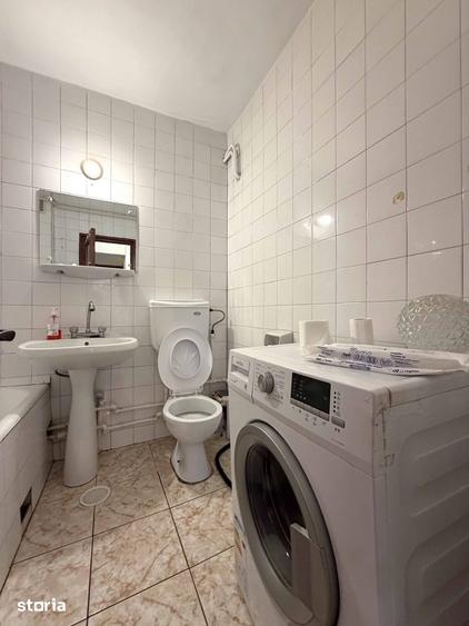 Apartament cu 2 camere decomandat în Gară