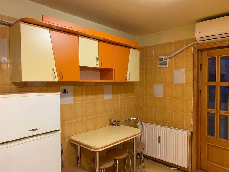 Apartament cu 2 camere decomandat, mobilat în Lujerului