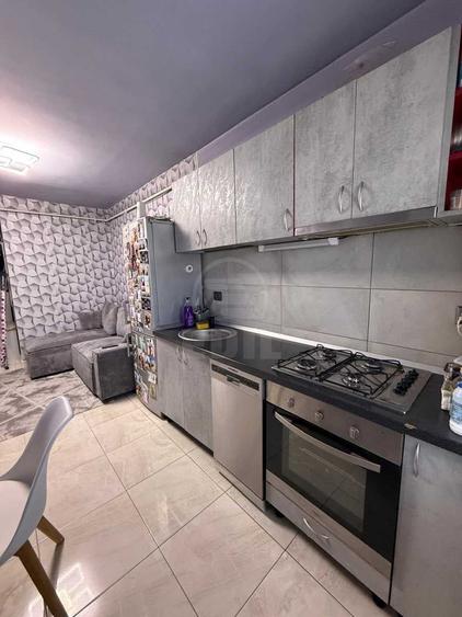 Apartament cu 2 camere decomandat în Florești