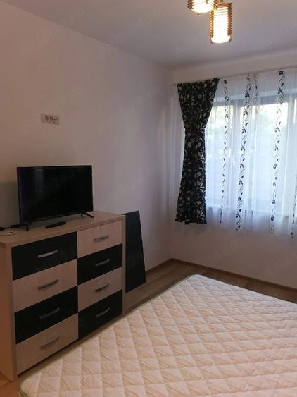 inchiriez ap 3 camere de lux - 3