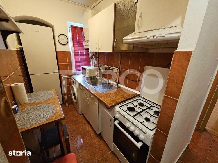 Apartament cu 2 camere nedecomandat, mobilat în Mihai Viteazul